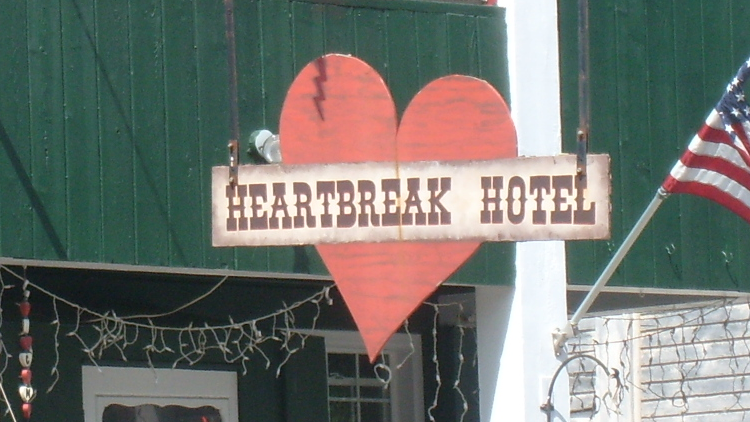 Heartbreak-Hotel.png